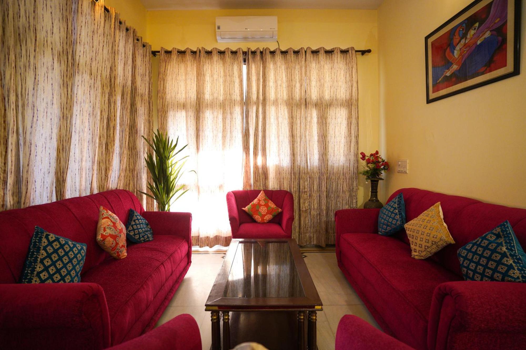 Hotel Neeraj Bhawan- Triveni Ghat Rishikesh Exterior photo