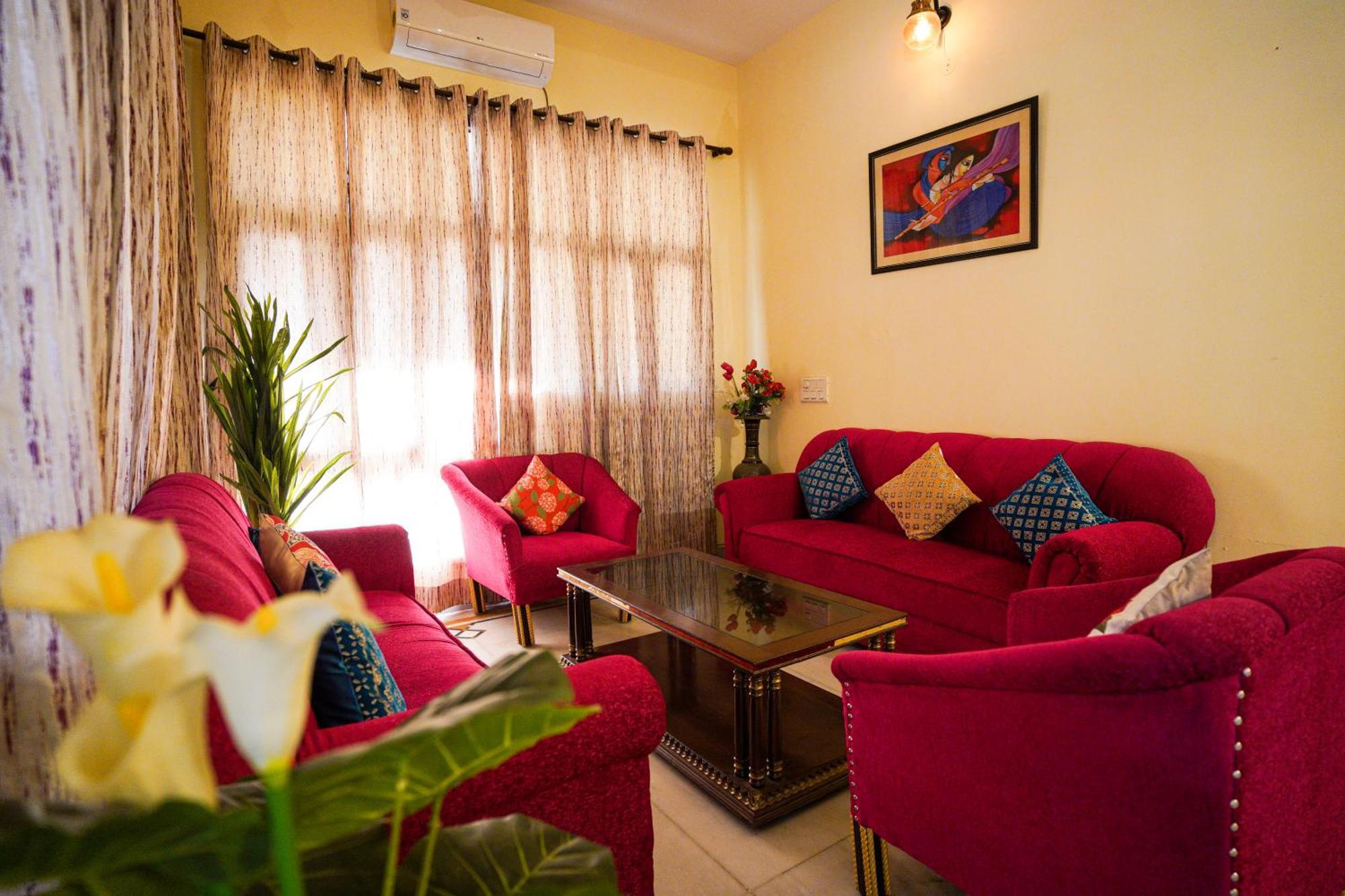 Hotel Neeraj Bhawan- Triveni Ghat Rishikesh Exterior photo
